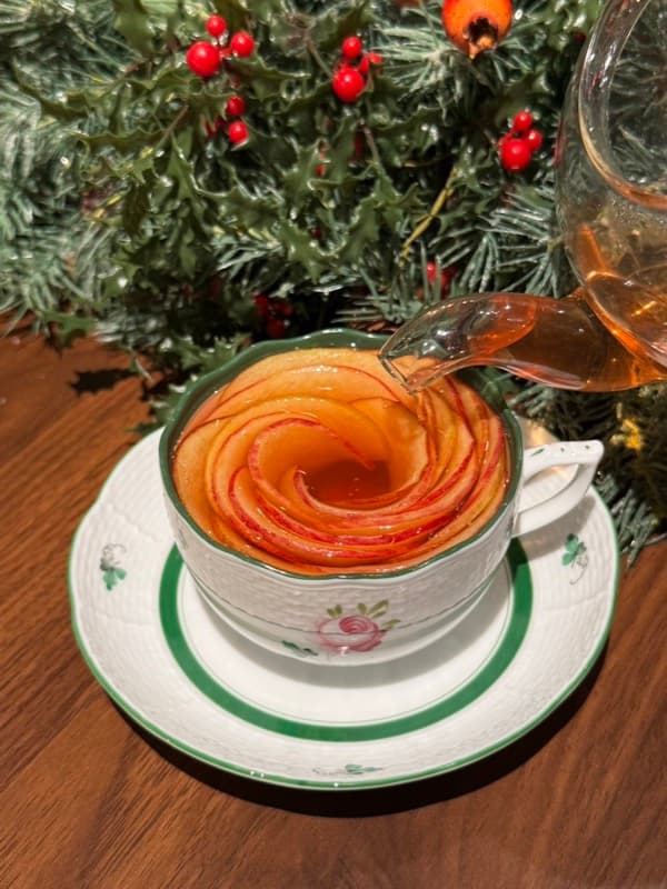 Rose Apple Tea